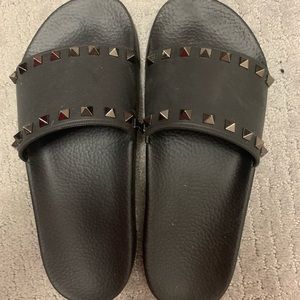 Black Valentino Slides